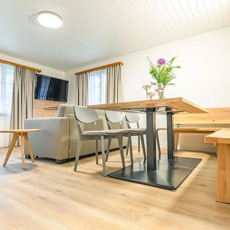 Kehr Apartment - Aare Jungfrau Ag グリンデルヴァルト エクステリア 写真