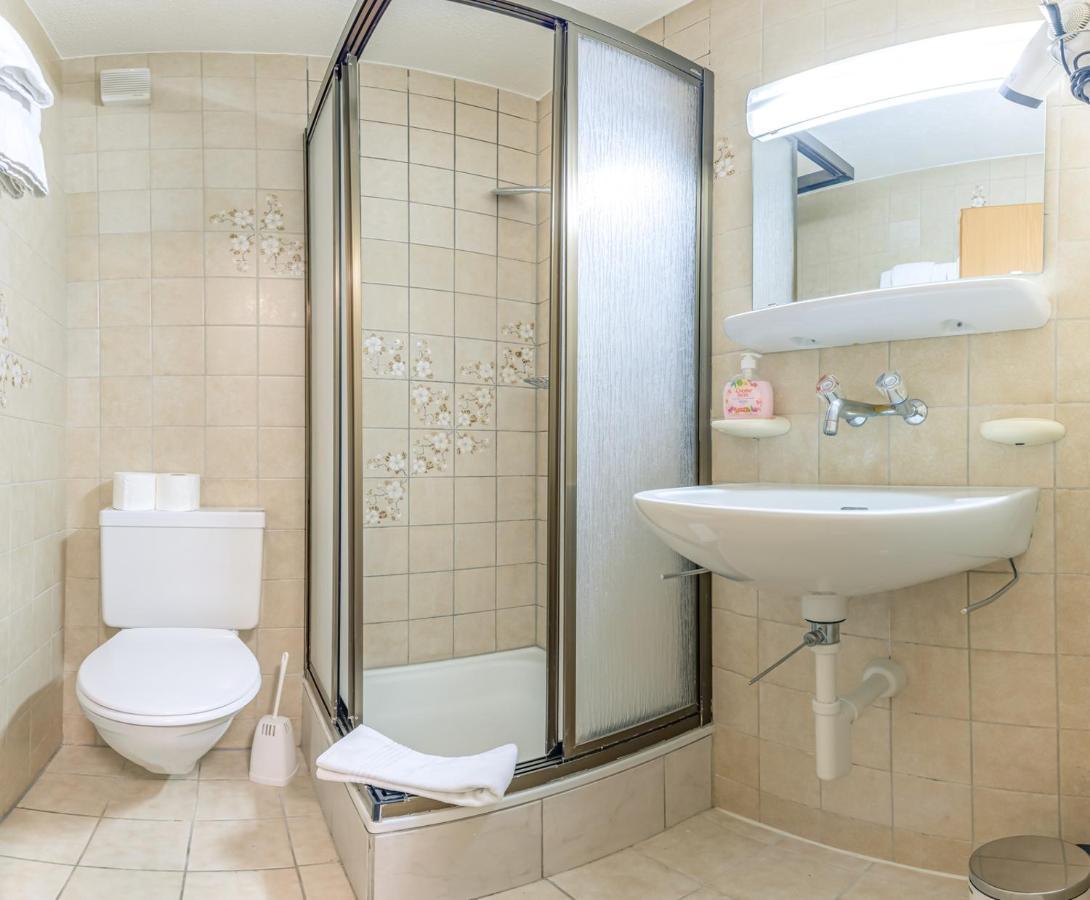 Kehr Apartment - Aare Jungfrau Ag グリンデルヴァルト エクステリア 写真